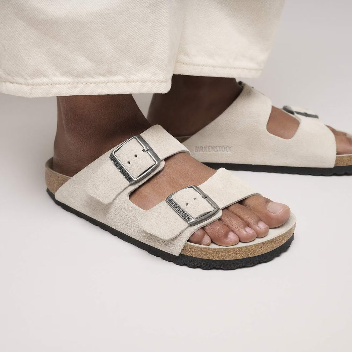 SANDALO ARIZONA SUEDE CREAM